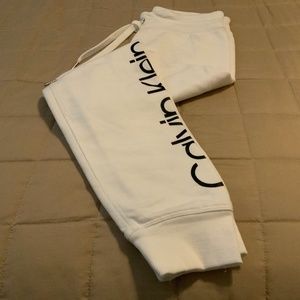 Women’s Calvin Klein performance joggers size: S